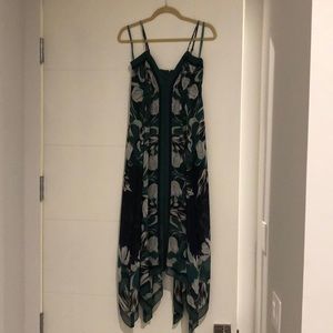 BCBG “ISABELA” Dress XXS - Color EMERALDCOM